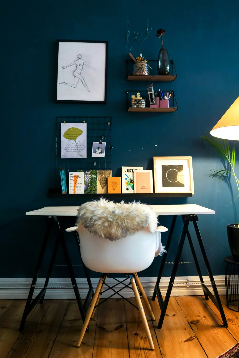 11 Space-Efficient Small Home Office Ideas You'll Love 13 small office home