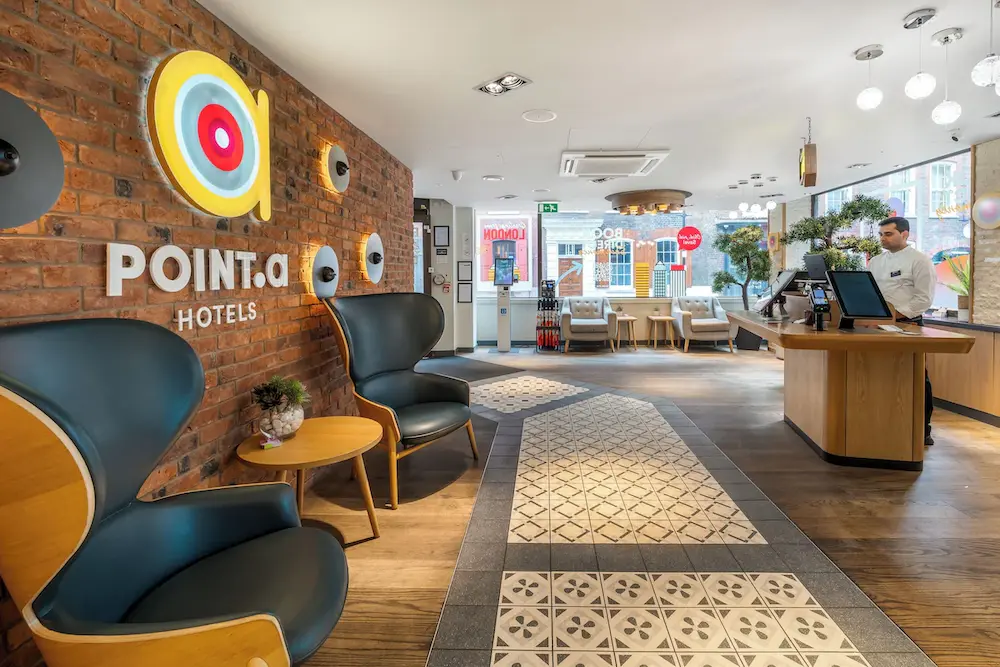 12 Affordable Hotels in London England That Are Amazing 9 Point A Hotel, Liverpool Street