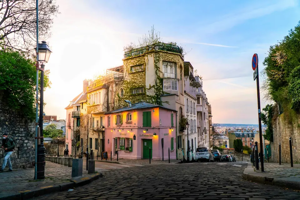 Fall in Love With Paris: A Perfect 3-Day Itinerary 10 Montmartre, Paris, France