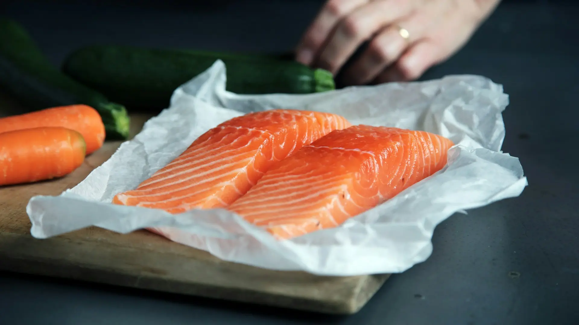 The 14 Best Weight Loss Foods You Should Eat Daily 9 salmon