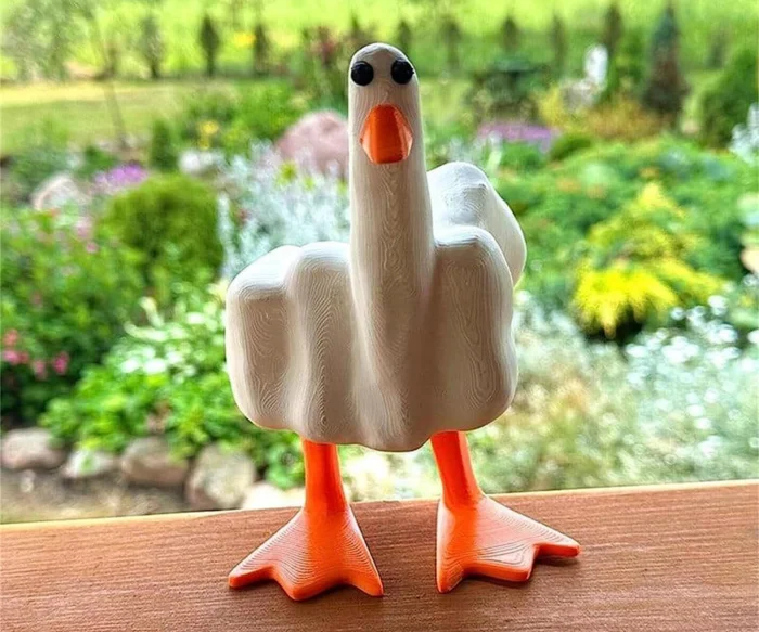 middle finger