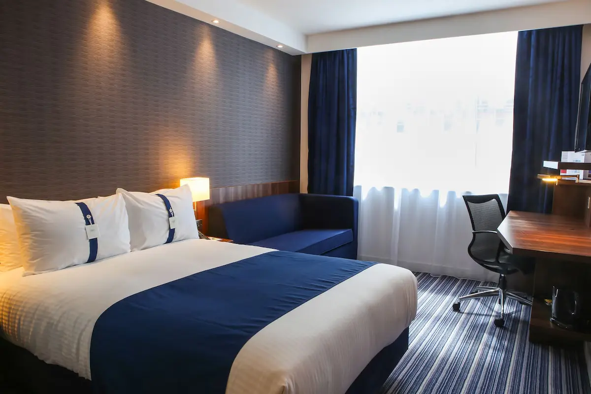 cheap best hotel in london