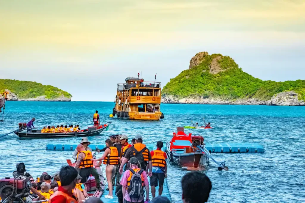 Ang Thong Marine Park by Kayak Ang Thong Marine Park by Kayak