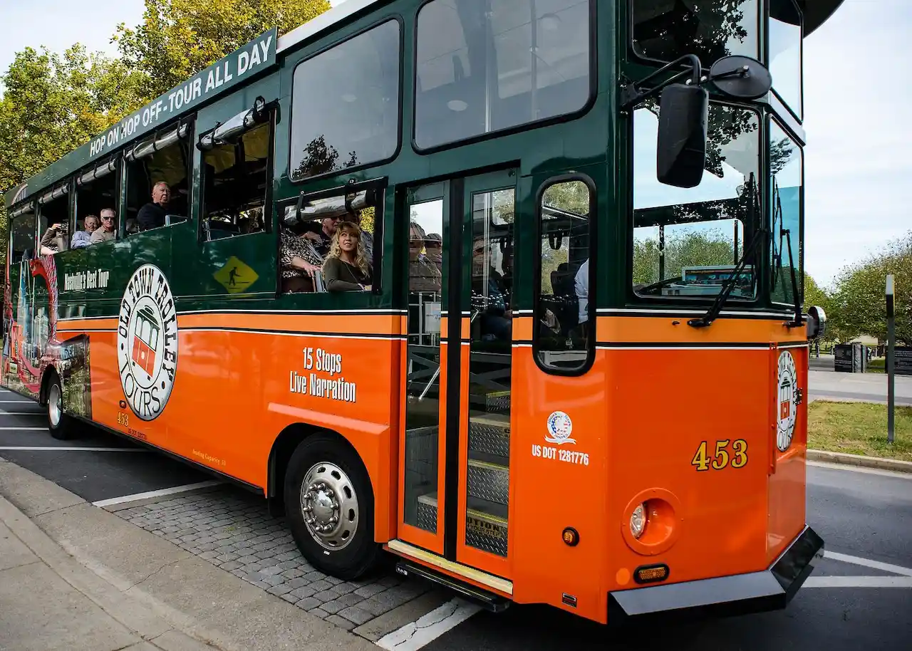 Nashville Hop On Hop Off Trolley Tour