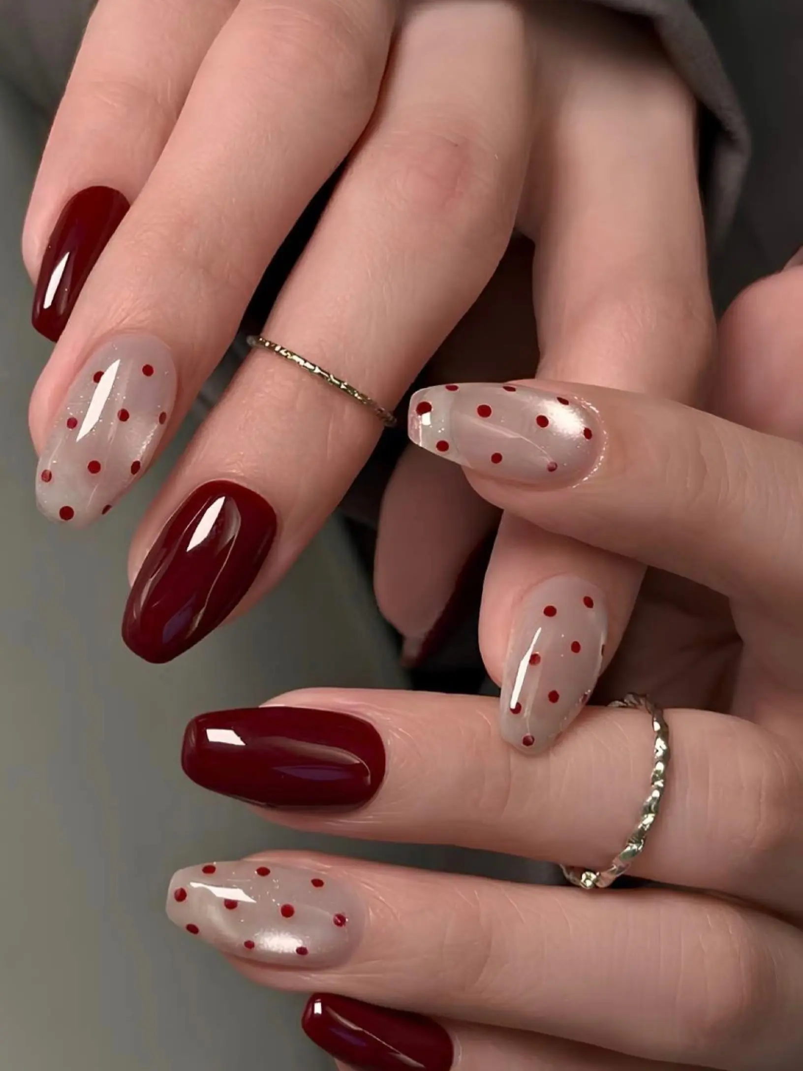 nails that would match a red dress 4