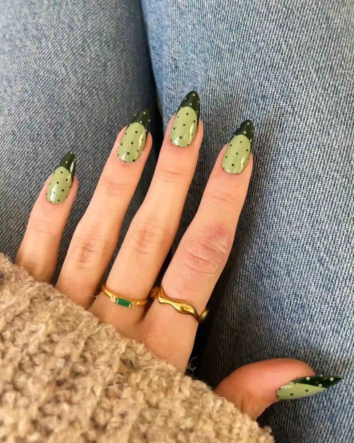 nails to match green dress 5