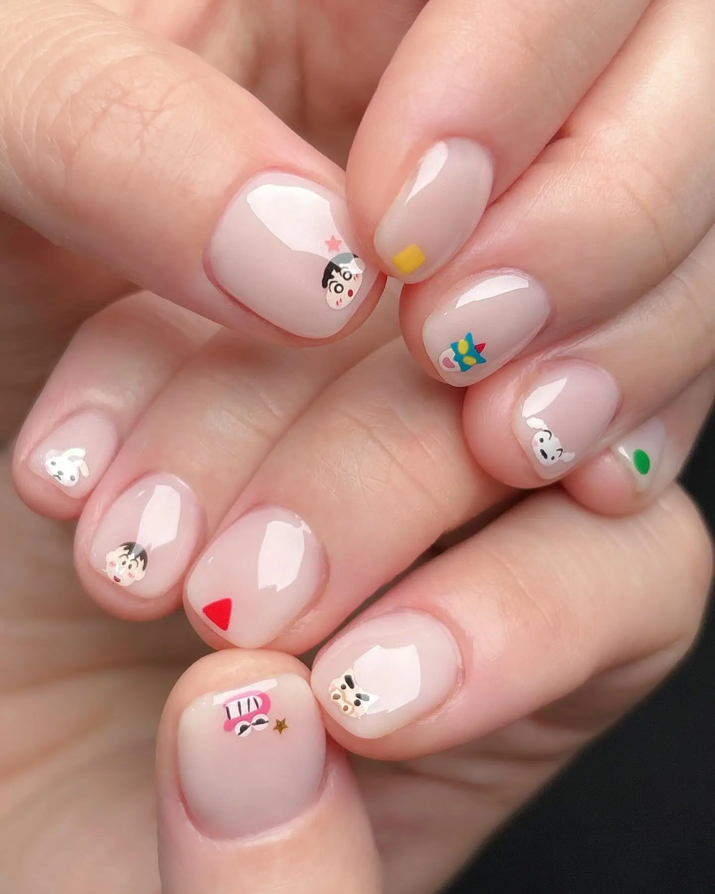 cute korean nails 1