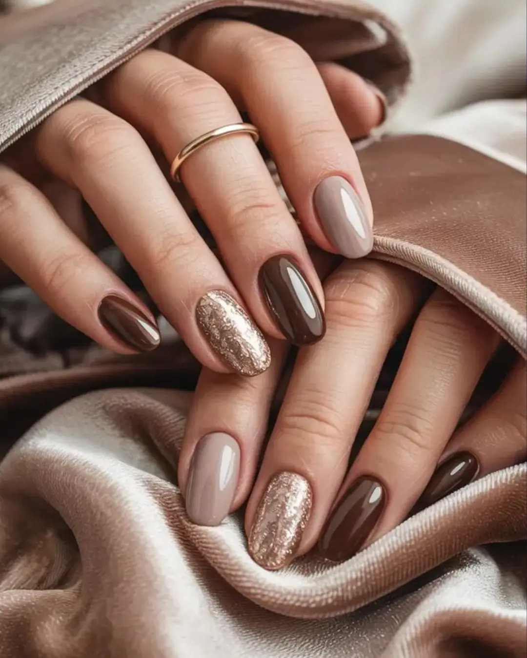 nails to match brown dress 2