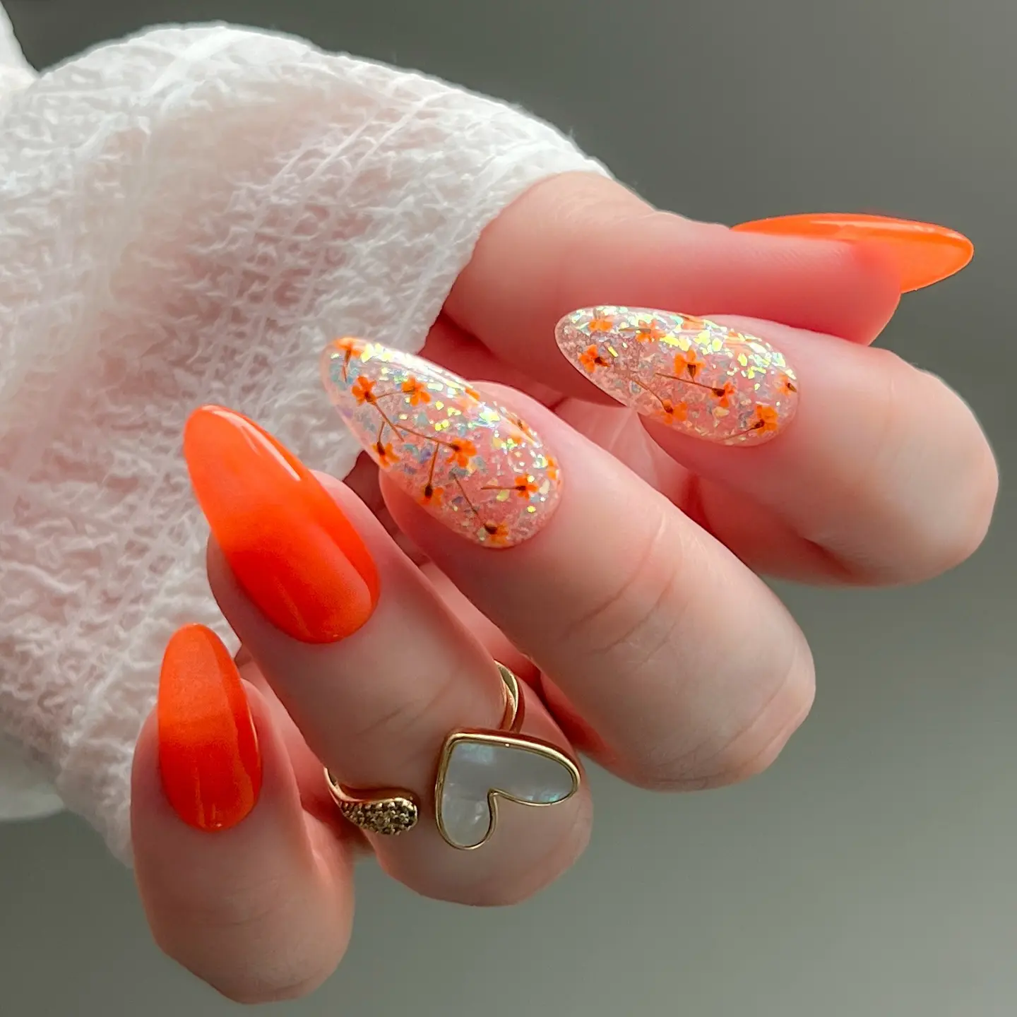 nails to match orange dress 1