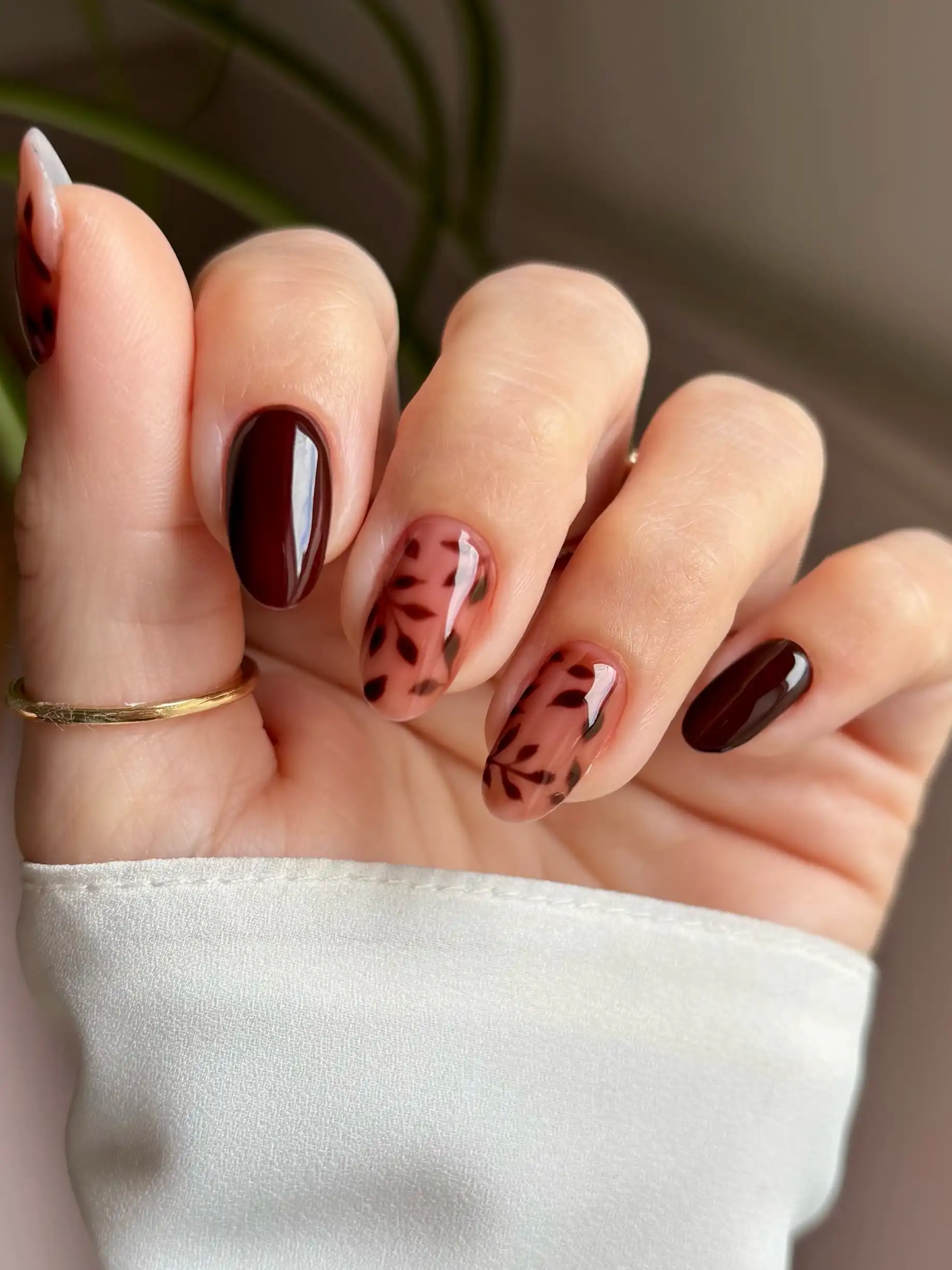 trendy fall nails 16